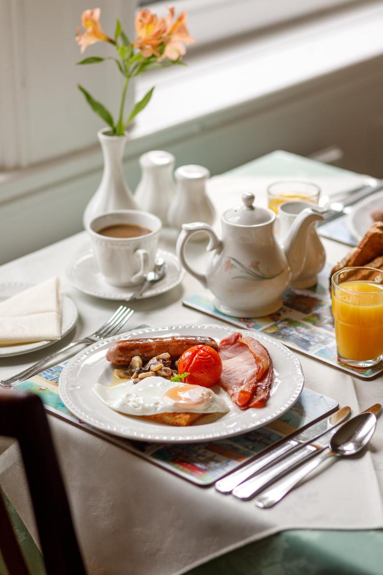 Bucklawren Farm Bed & Breakfast Looe Bagian luar foto