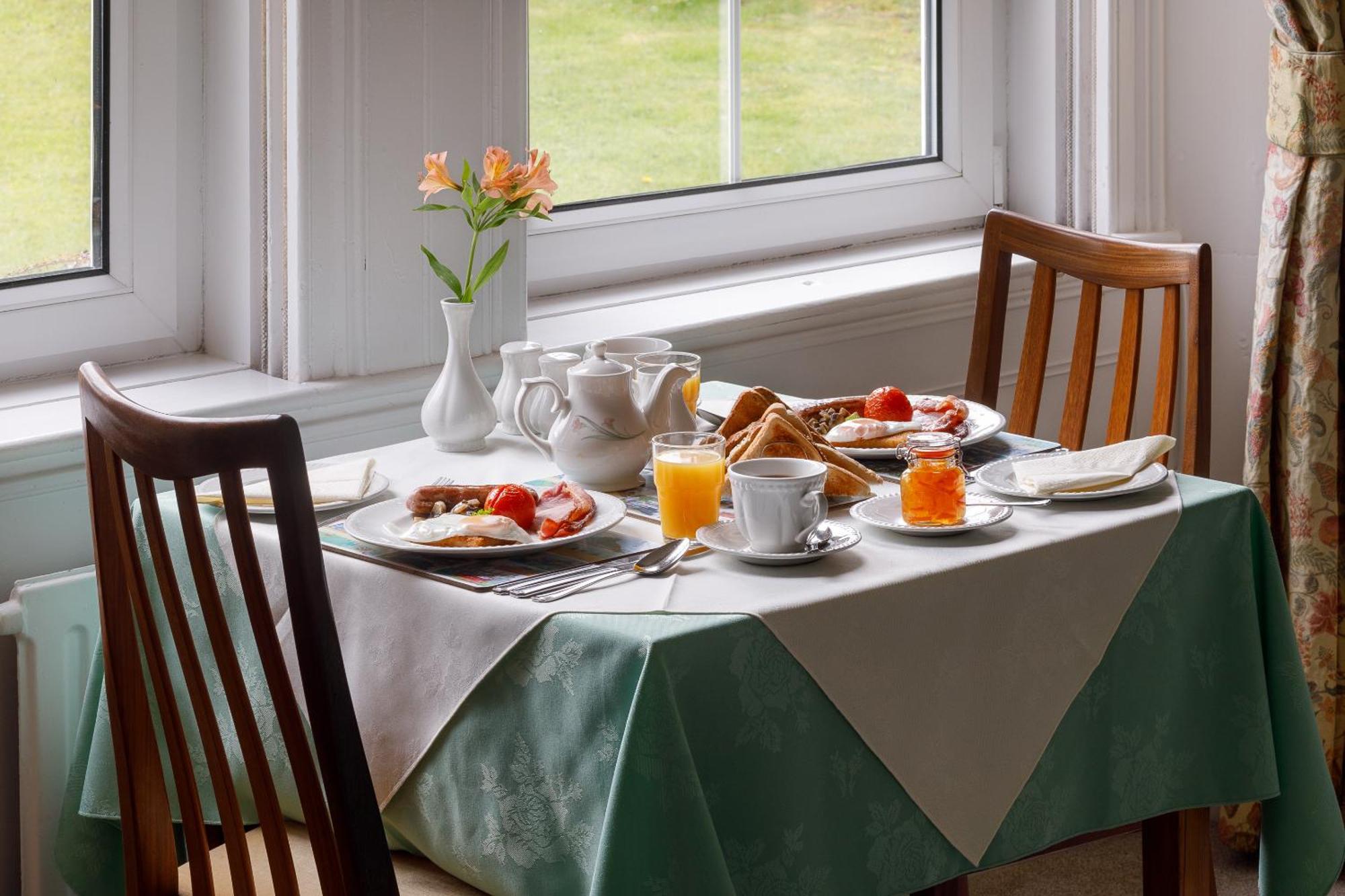 Bucklawren Farm Bed & Breakfast Looe Bagian luar foto