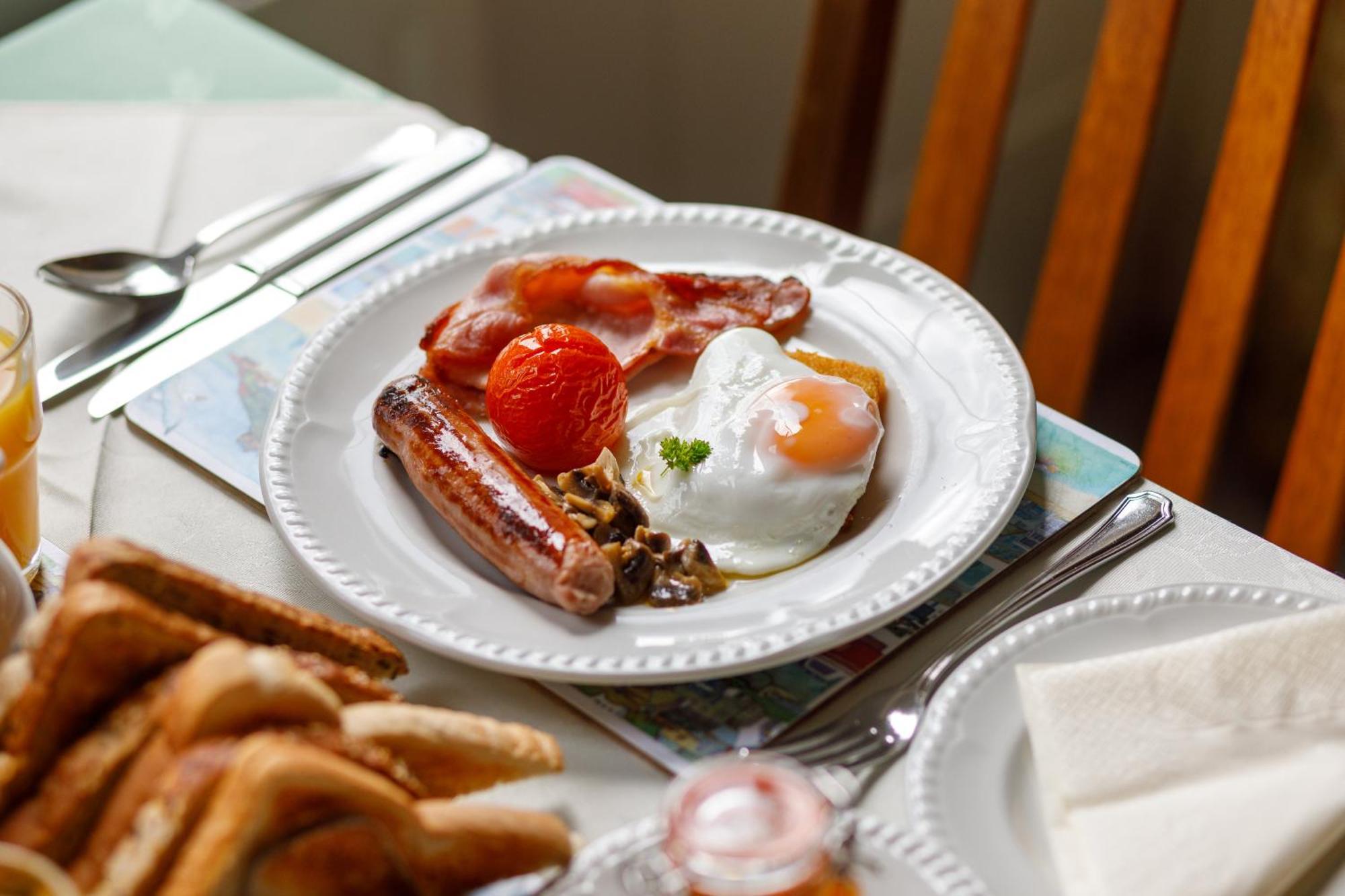 Bucklawren Farm Bed & Breakfast Looe Bagian luar foto